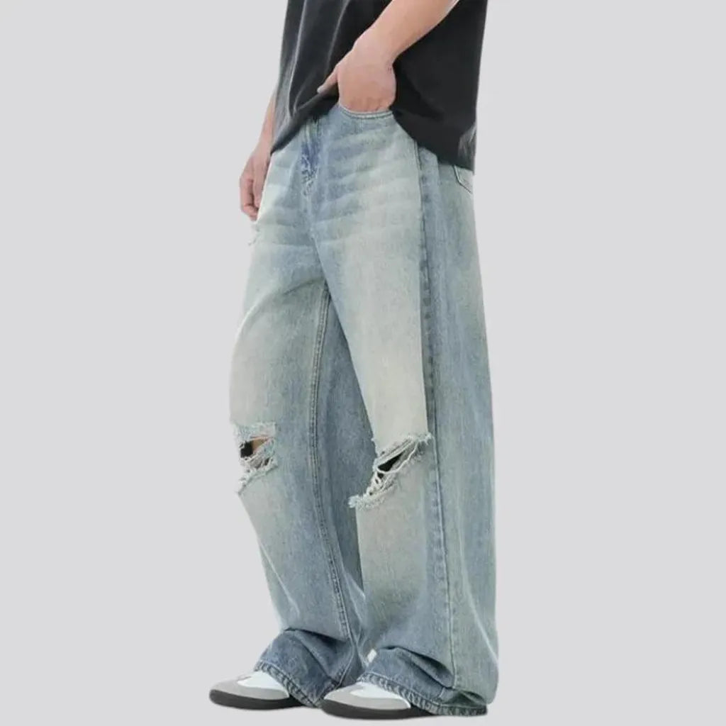 Distressed baggy style men's jeans