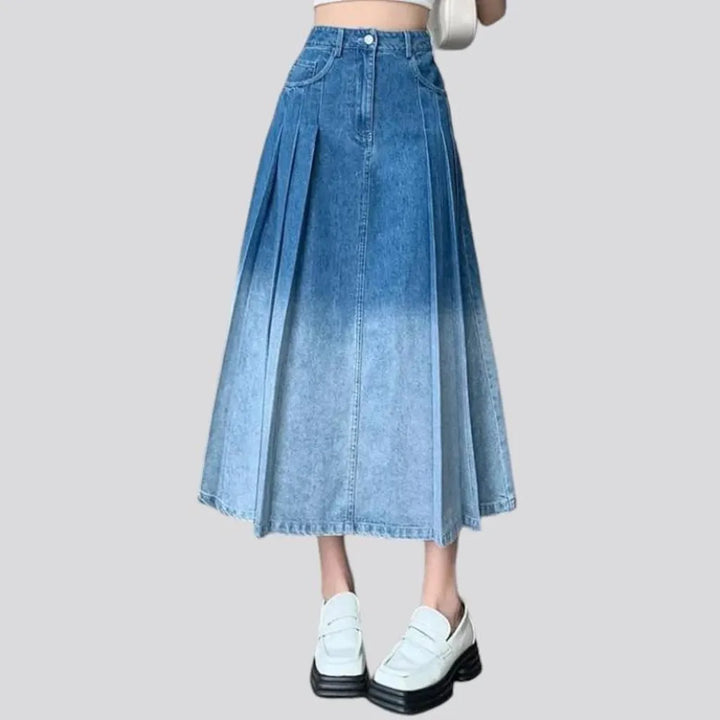 Fit-and-flare contrast denim skirt