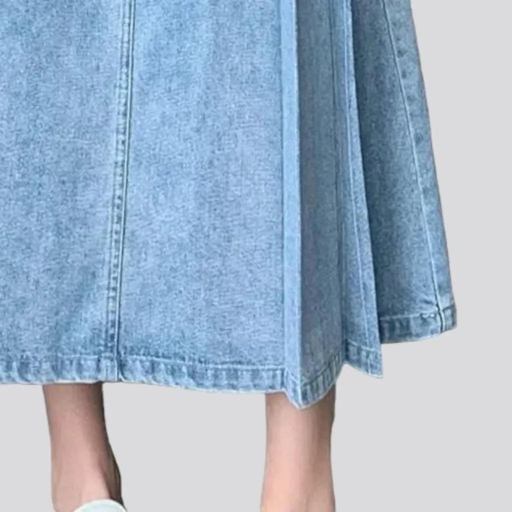 Fit-and-flare contrast denim skirt