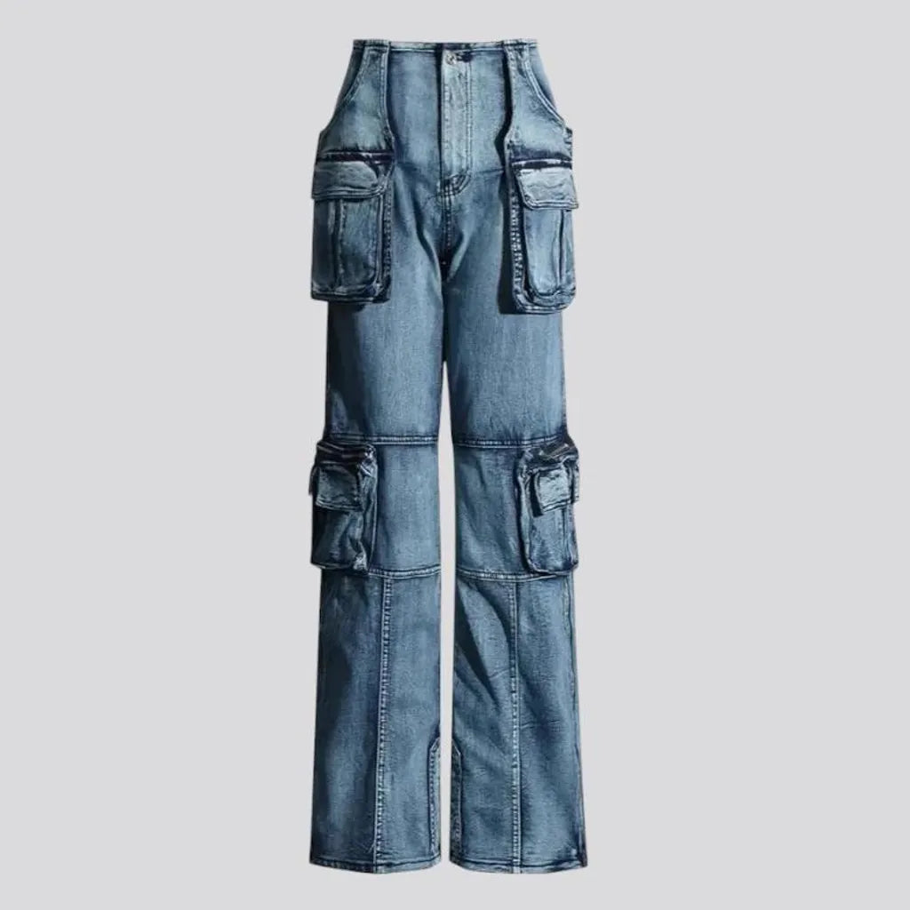 Spacious cargo pockets grunge women's jeans