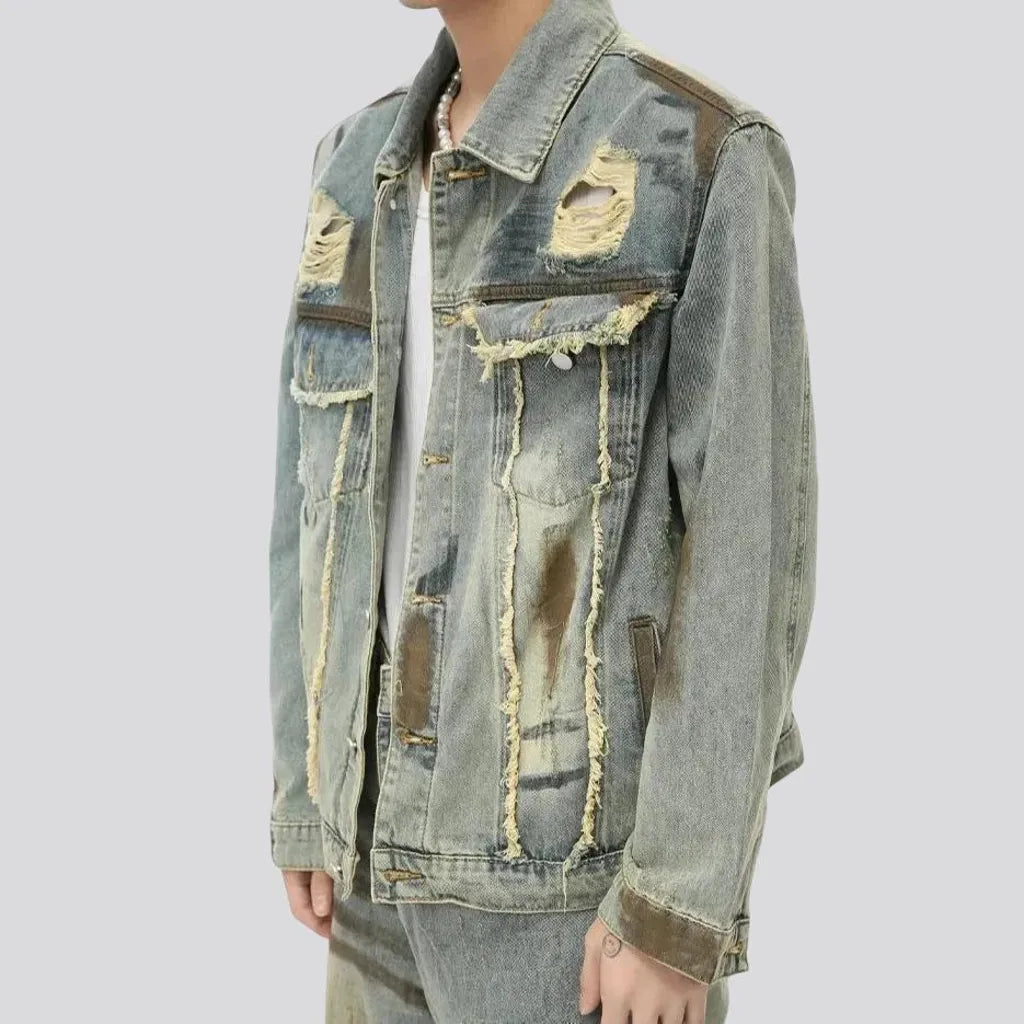 Distressed design extra-large men's jeans jacket