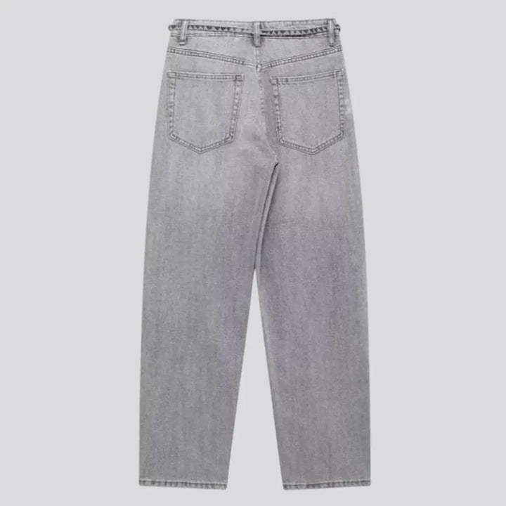 Faded lines and baggy jeans for women