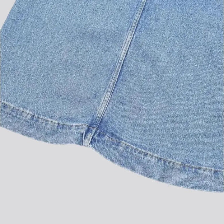 Lightweight 90s casual denim skirt