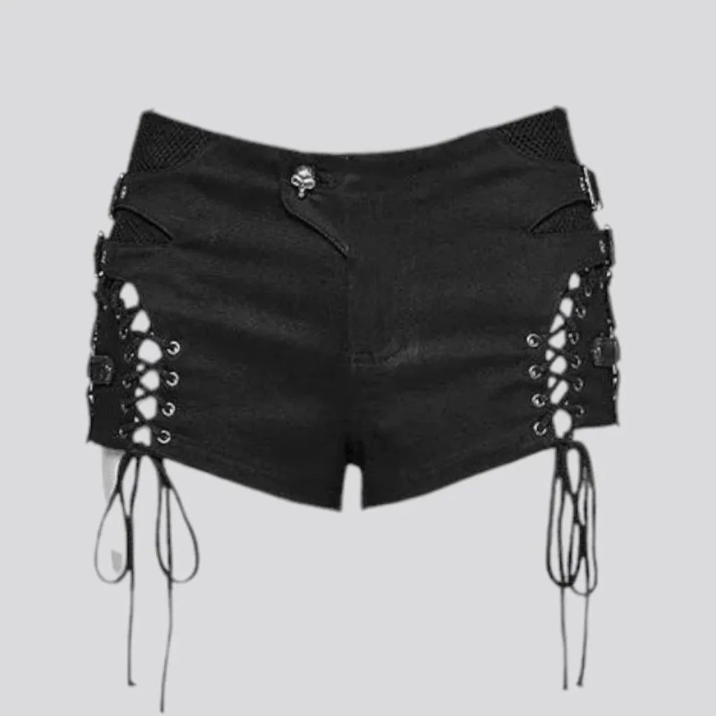 Skinny fit fashionable women's denim shorts