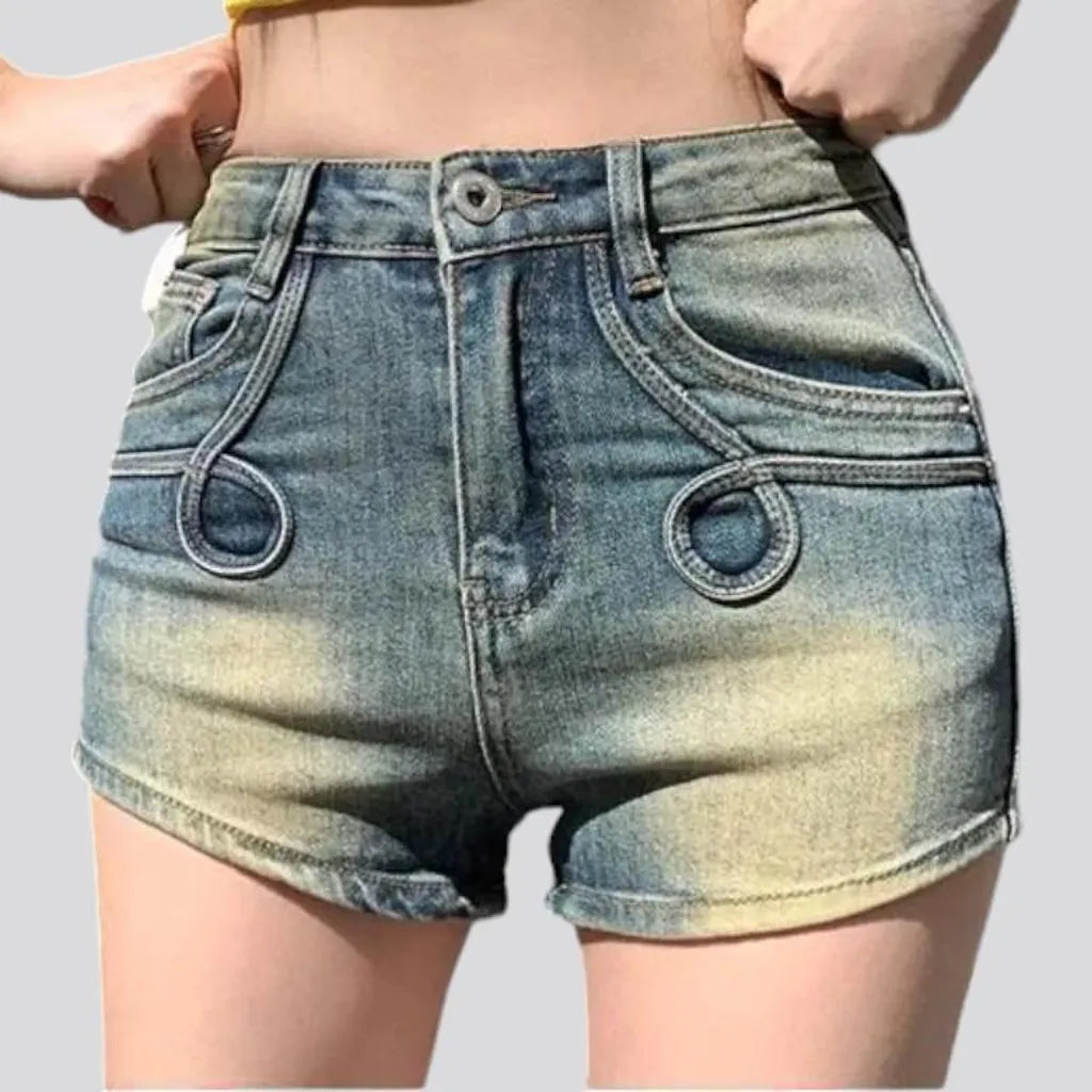 Street sanded women's jeans shorts