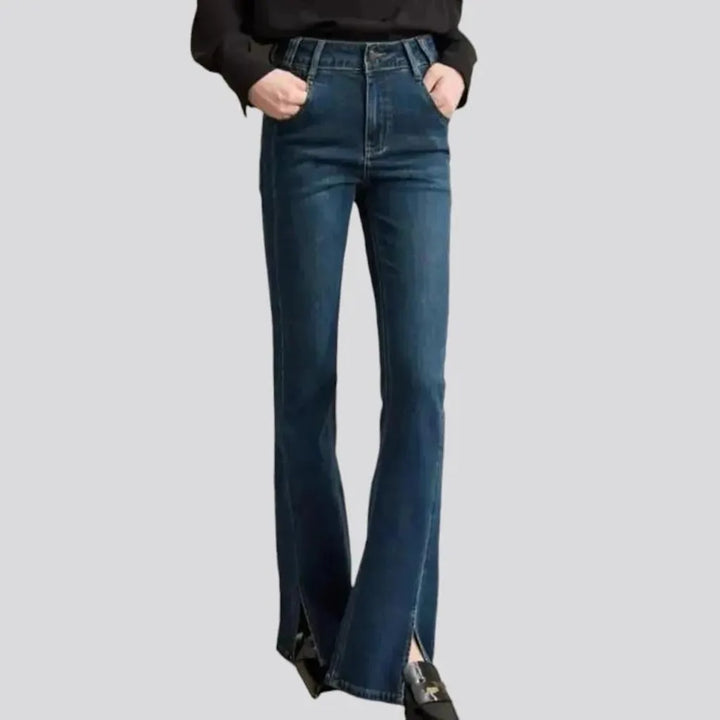 Sanded stretchable flared jeans for women