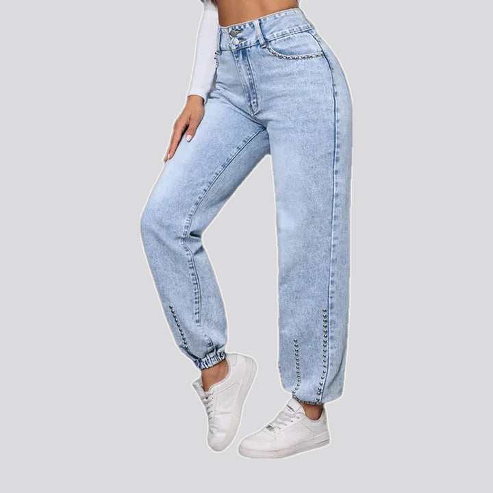 Cuffed decorated jeans for ladies