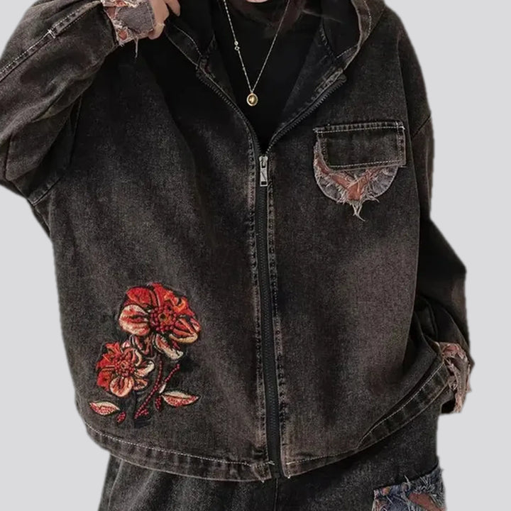 Botanical embroidered women's jean jacket