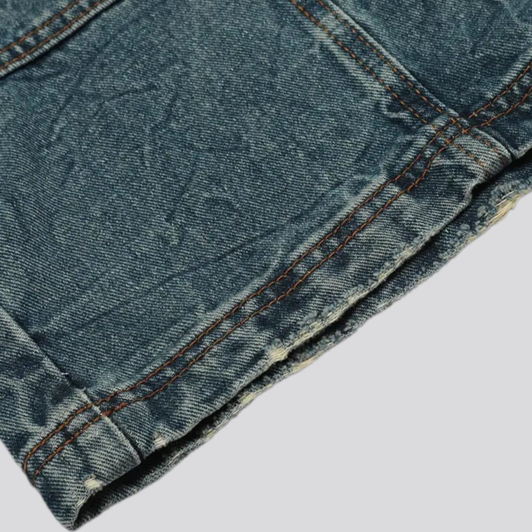 Stonewashed mid-rise men's jeans