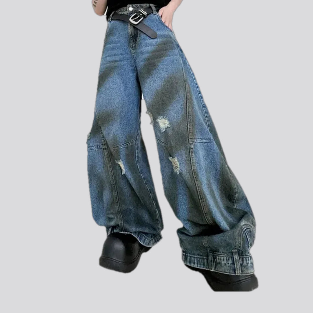 Fashionable distressed baggy men's jeans