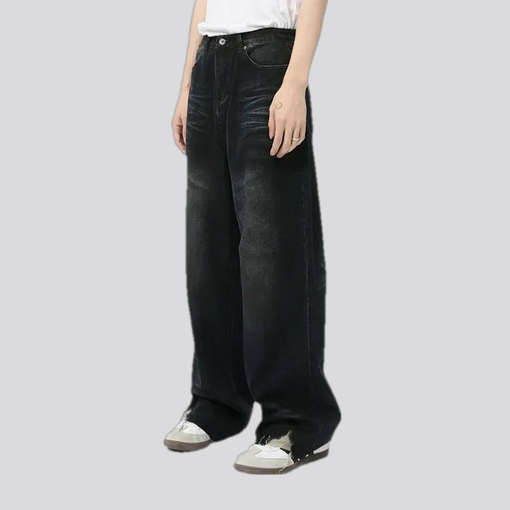 Distressed mid-rise baggy men's jeans