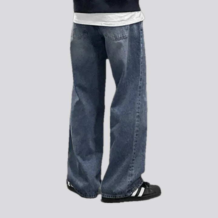 Mid rise average fit slouchy jeans for men