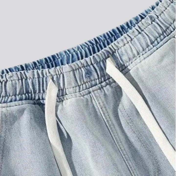 Knee-length 90s men's jean shorts
