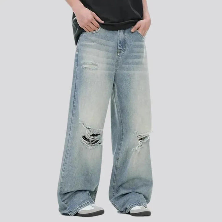 Distressed baggy style men's jeans