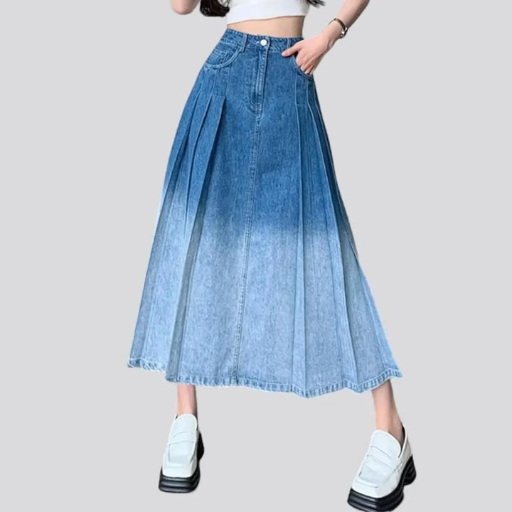 Fit-and-flare contrast denim skirt