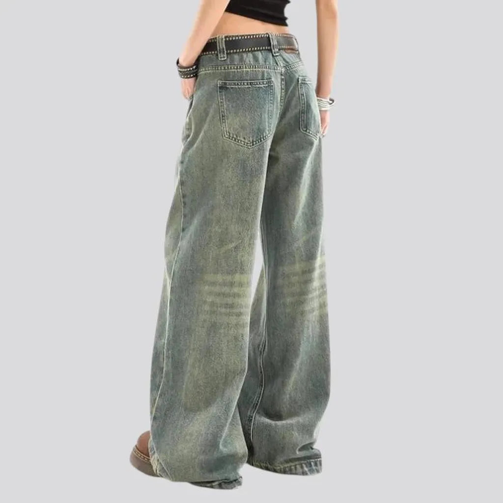 Faded wash trendy women's jeans