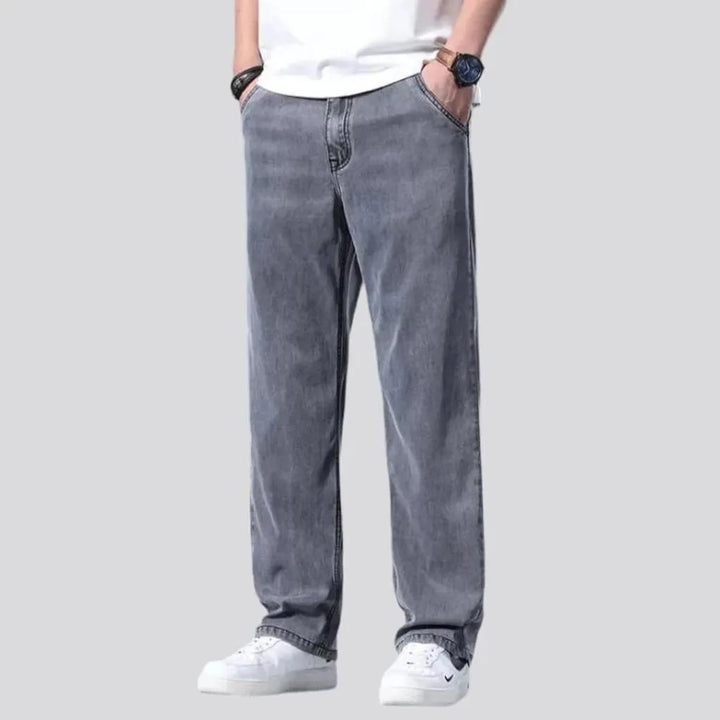 Straight stonewashed jeans
 for men