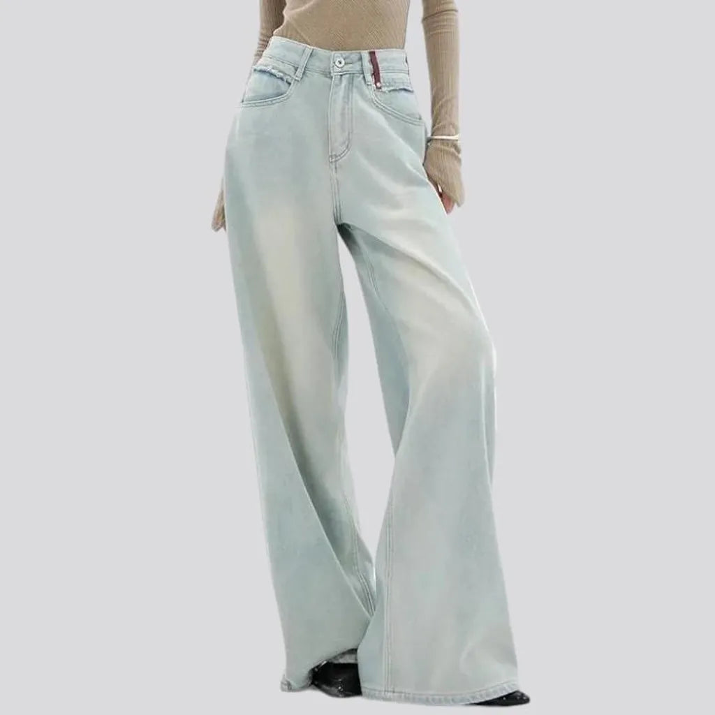 Mid-waist women's bleached jeans