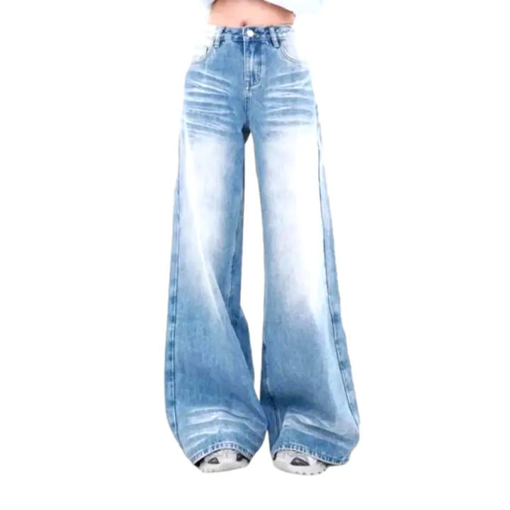 Floor-length whiskered jeans for ladies