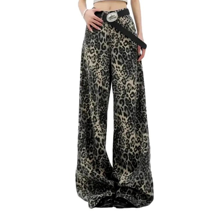 Painted baggy women's jean pants